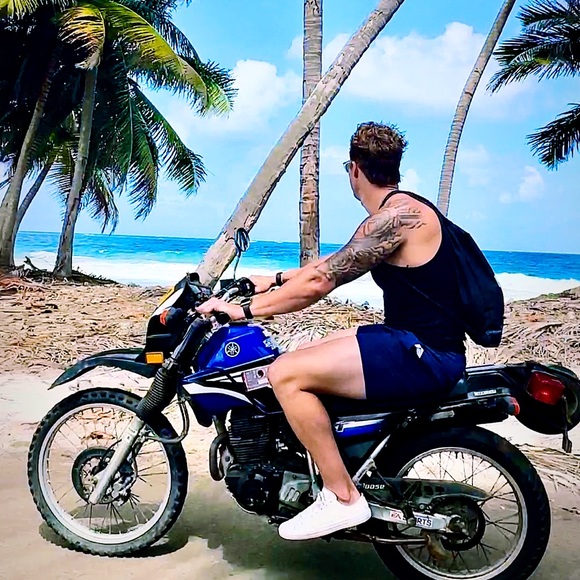 Meet your Posher, Garrett - Picture 1 of 1